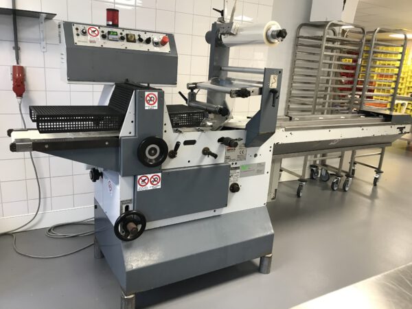 Verhuur object A180307-Semca Flow Pack machine